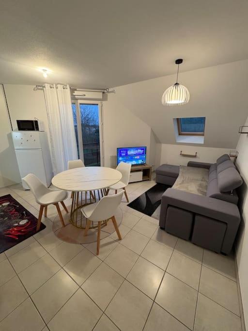 Apartment Au Calme Proche Du Pal *